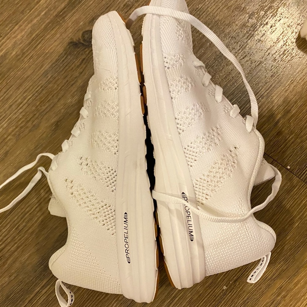 APL ATHLETIC PROPULSION LABS Shoes